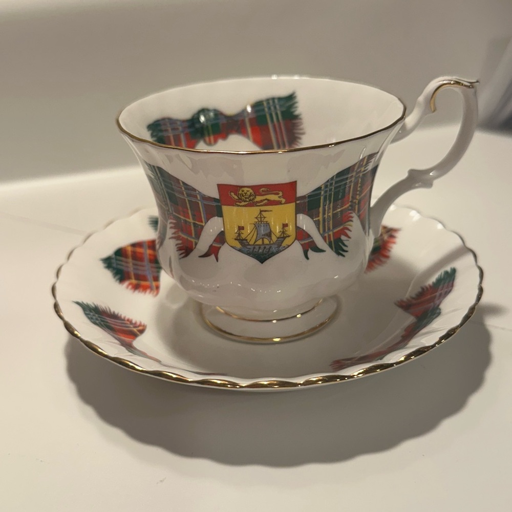 ROYAL ALBERT NEW BRUNSWICK TARTAN CUP AND SAUCER SET BONE CHINA